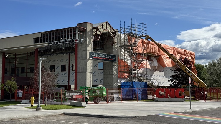 081025 Construction